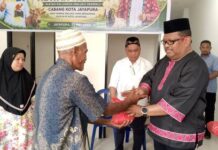 Momen Iduladha 1447 H IKEMAL Kota Jayapura Bagikan Hewan Kurban untuk Warga Muslim Maluku